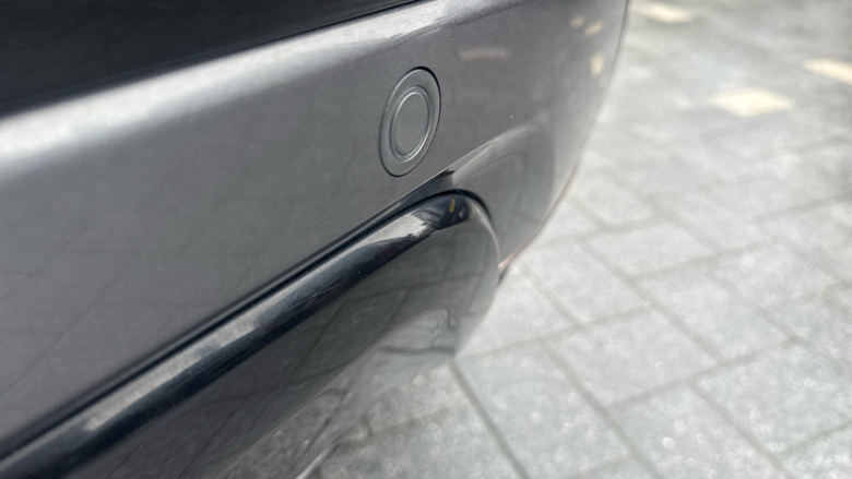 Land Rover Range Rover Evoque 2.0 D200 R-Dynamic HSE 5dr Auto Diesel Hatchback